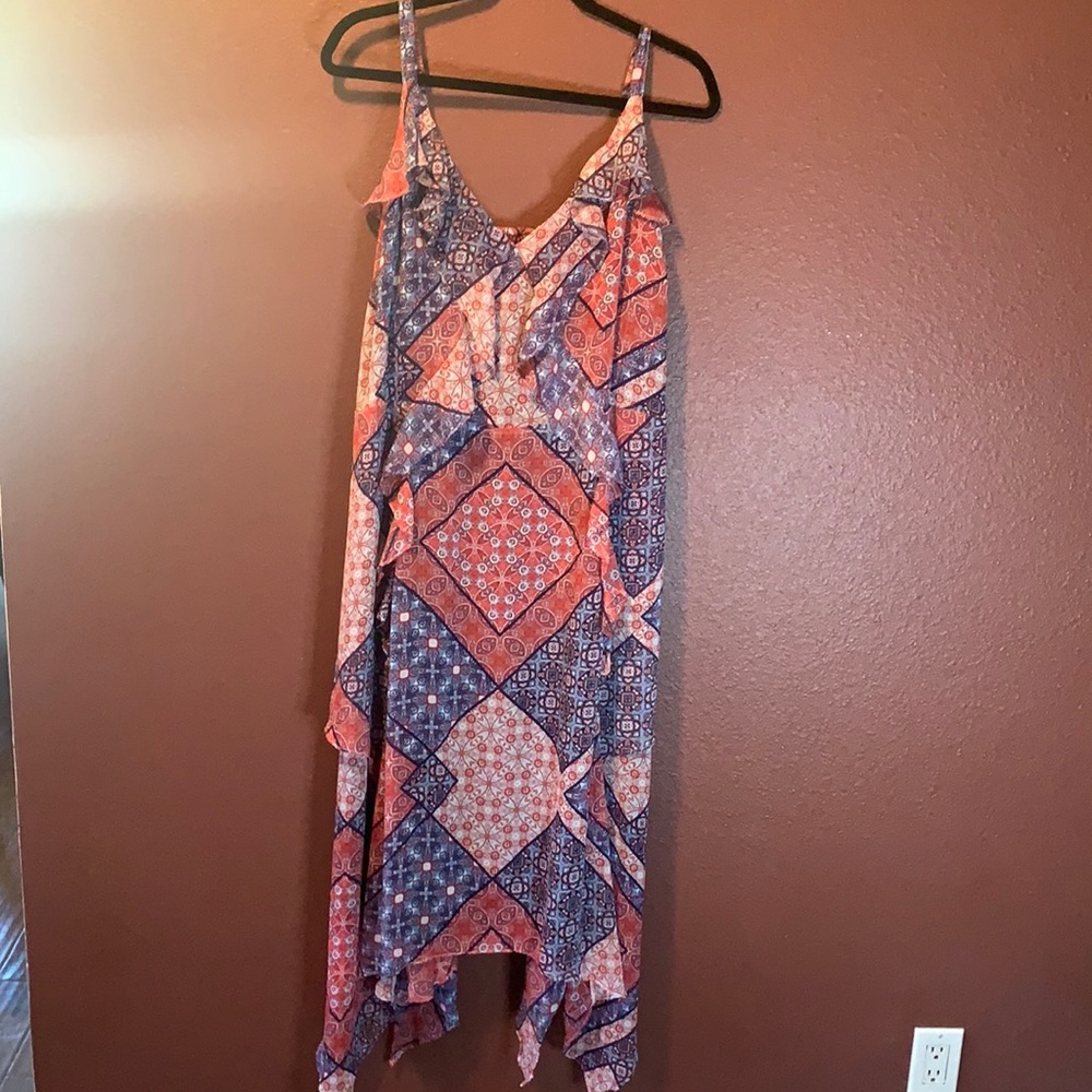 Plus Size Dress w handkerchief hemline